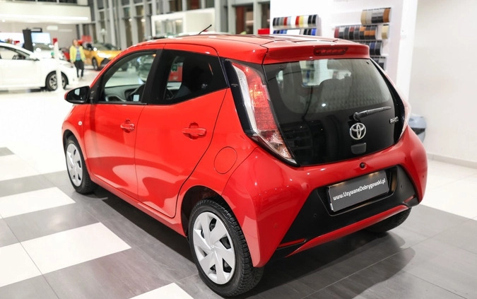 Toyota Aygo cena 38850 przebieg: 56102, rok produkcji 2015 z Świeradów-Zdrój małe 596